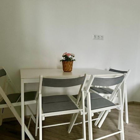 Stylish Schonbrunn Apartments With Free Parking Vienna Exterior photo